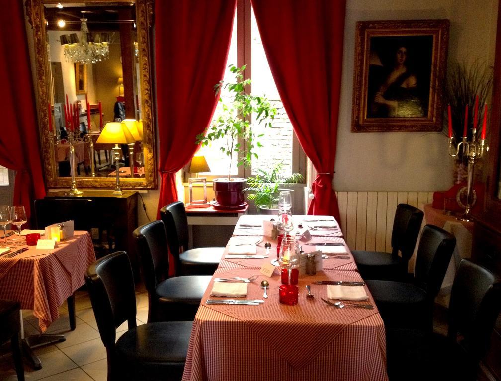 L'Estaminet Hotel Mazille Bagian luar foto